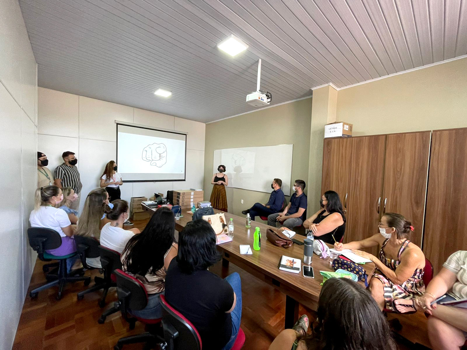 Professores recebem capacitação sobre funcionamento dos Laboratórios Maker 
