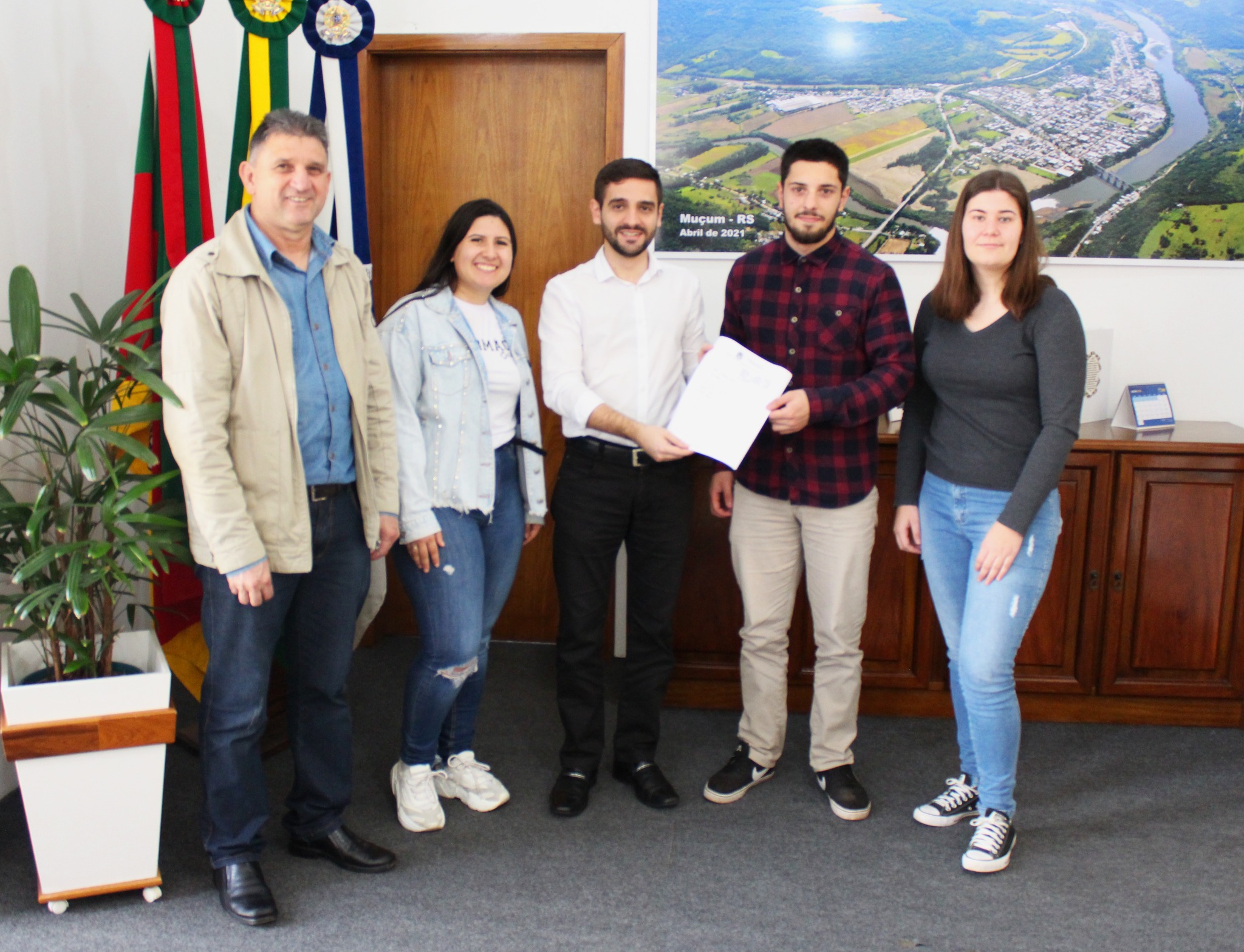 Muçum dará auxílio transporte a estudantes