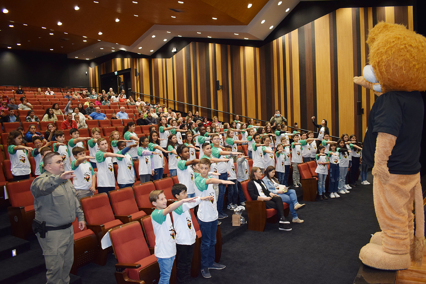 PROERD forma 75 alunos em Encantado