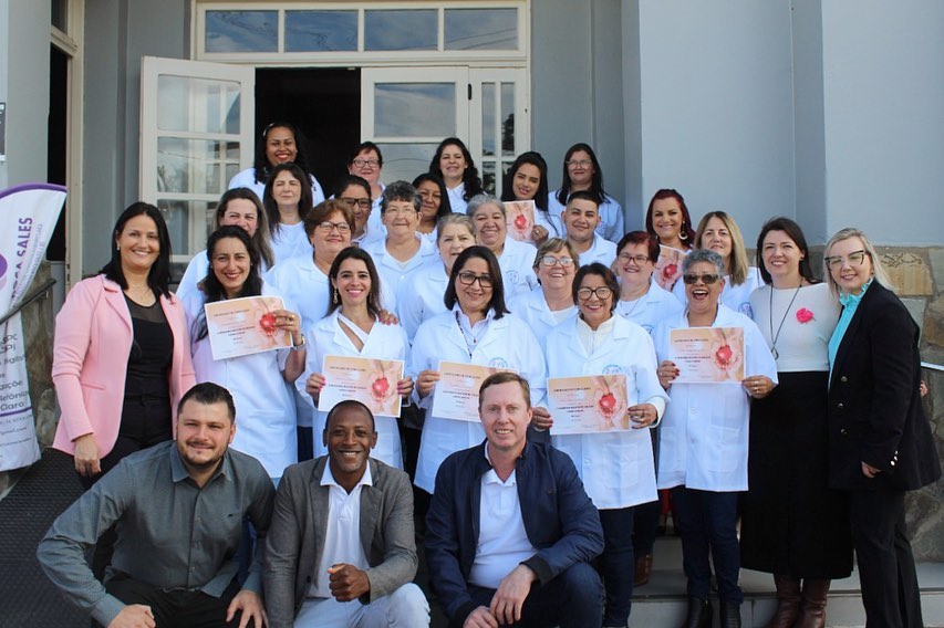 Roca Sales forma primeira turma de Cuidadores de Idosos