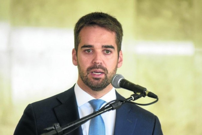 Com mais da metade das urnas apuradas Leite mantem vantagem 