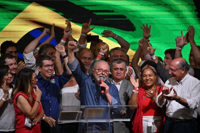 Lula vence Bolsonaro e vai para seu terceiro mandato como presidente
