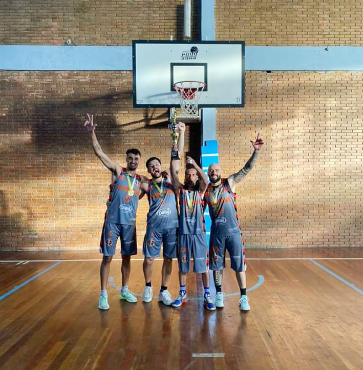 Magnatas da Bola vence Campeonato em Arroio dos Ratos e leva premiações individuais