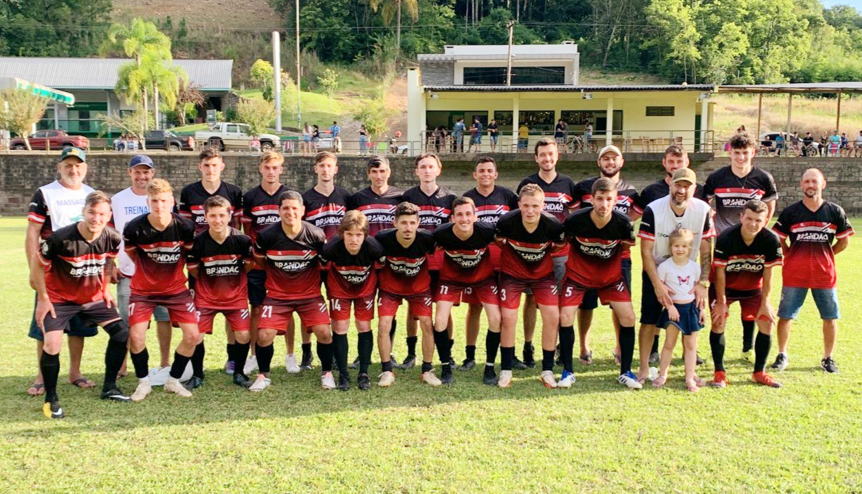 Caçadorense A x Caçadorense B  fazem a final do Regional Série B Alta neste sábado
