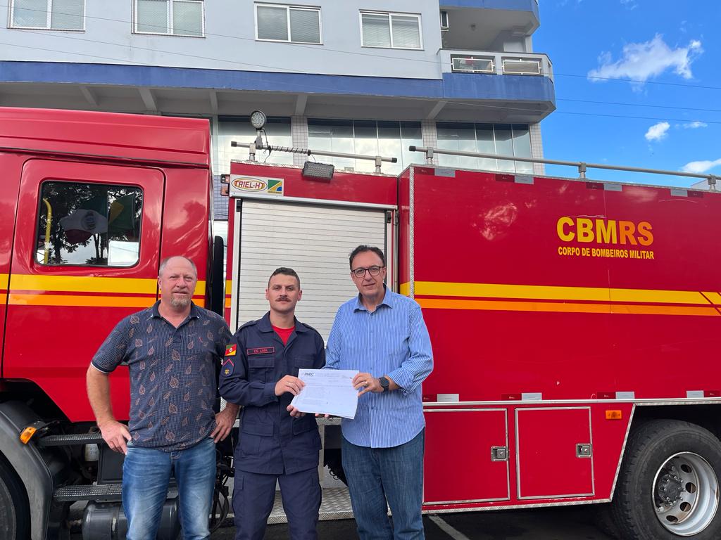 Bombeiros utilizam valor da campanha “UVB Solidária” para aquisição de equipamentos
