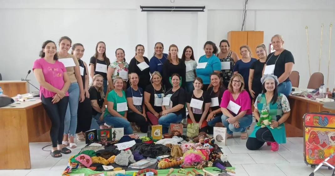 Professores da rede municipal de Muçum passam por formações pedagógicas e lúdicas 