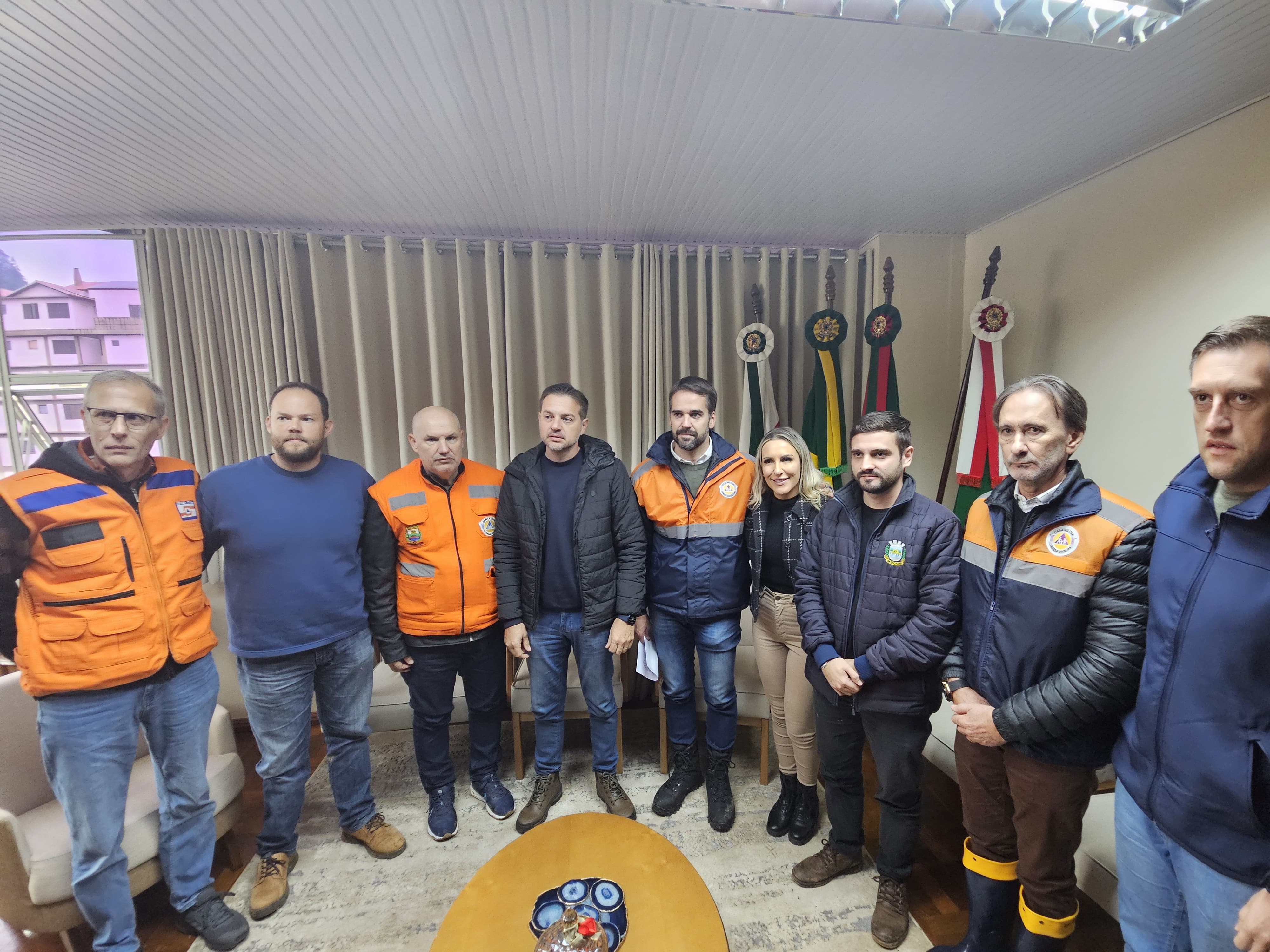 Prefeito de Encantado entrega demandas ao Governo do Estado