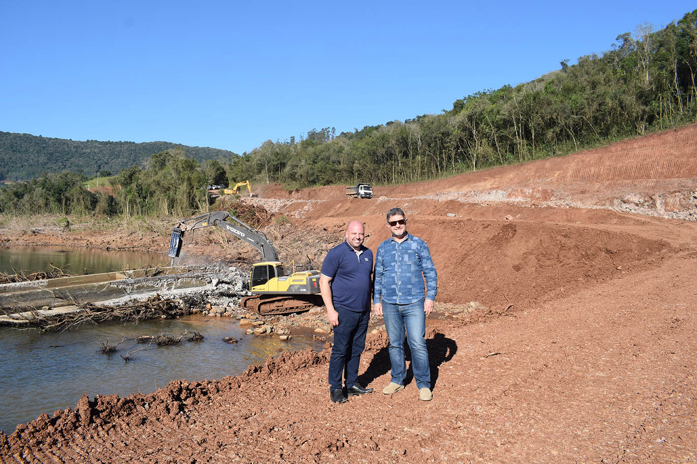 Associação Caminhos do Vale  e da Serra deve entregar ponte  no Rio Carreiro até novembro