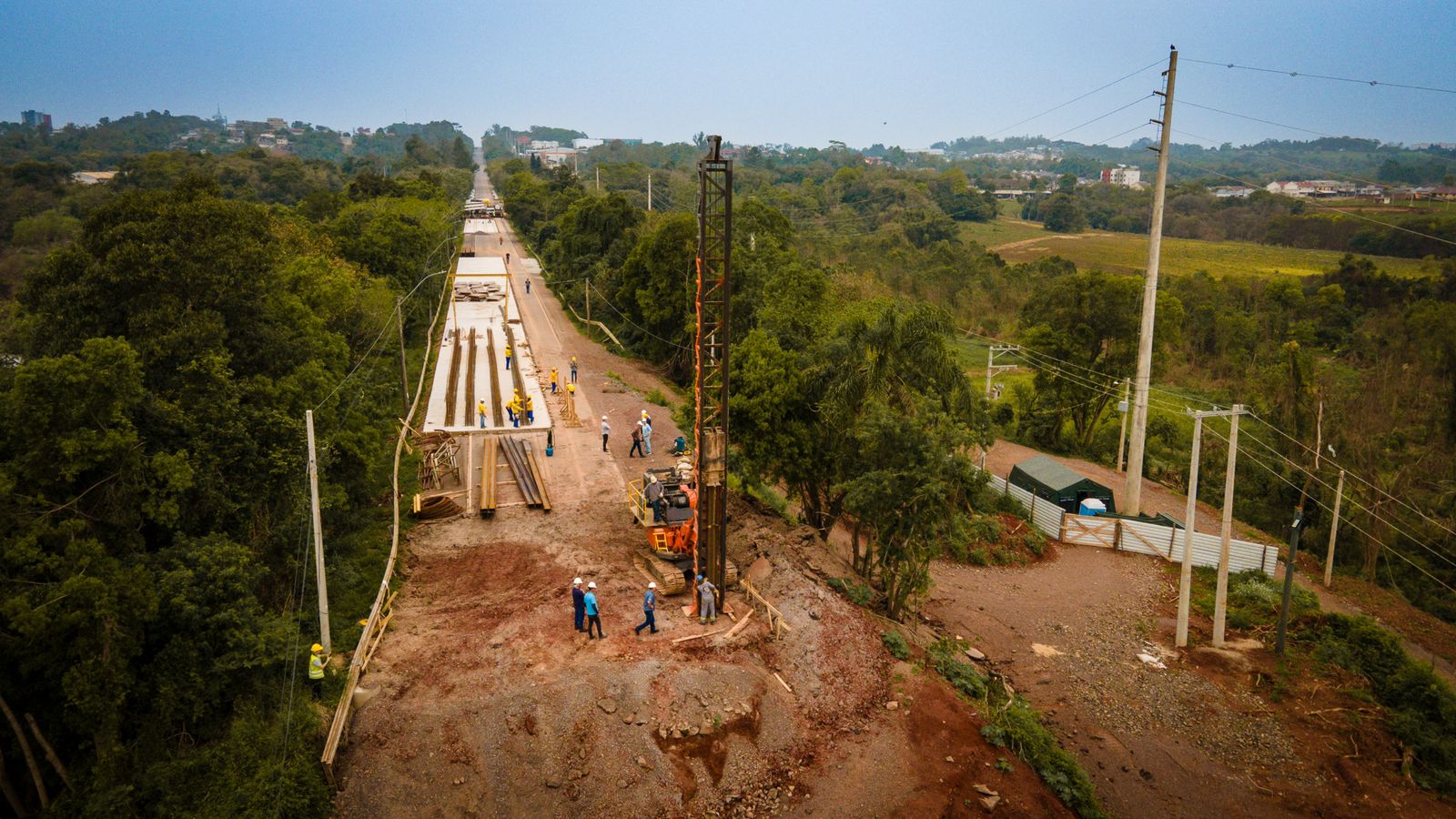 Hoje iniciaram as fundações da nova ponte da ERS 130 entre Lajeado e Arroio do Meio