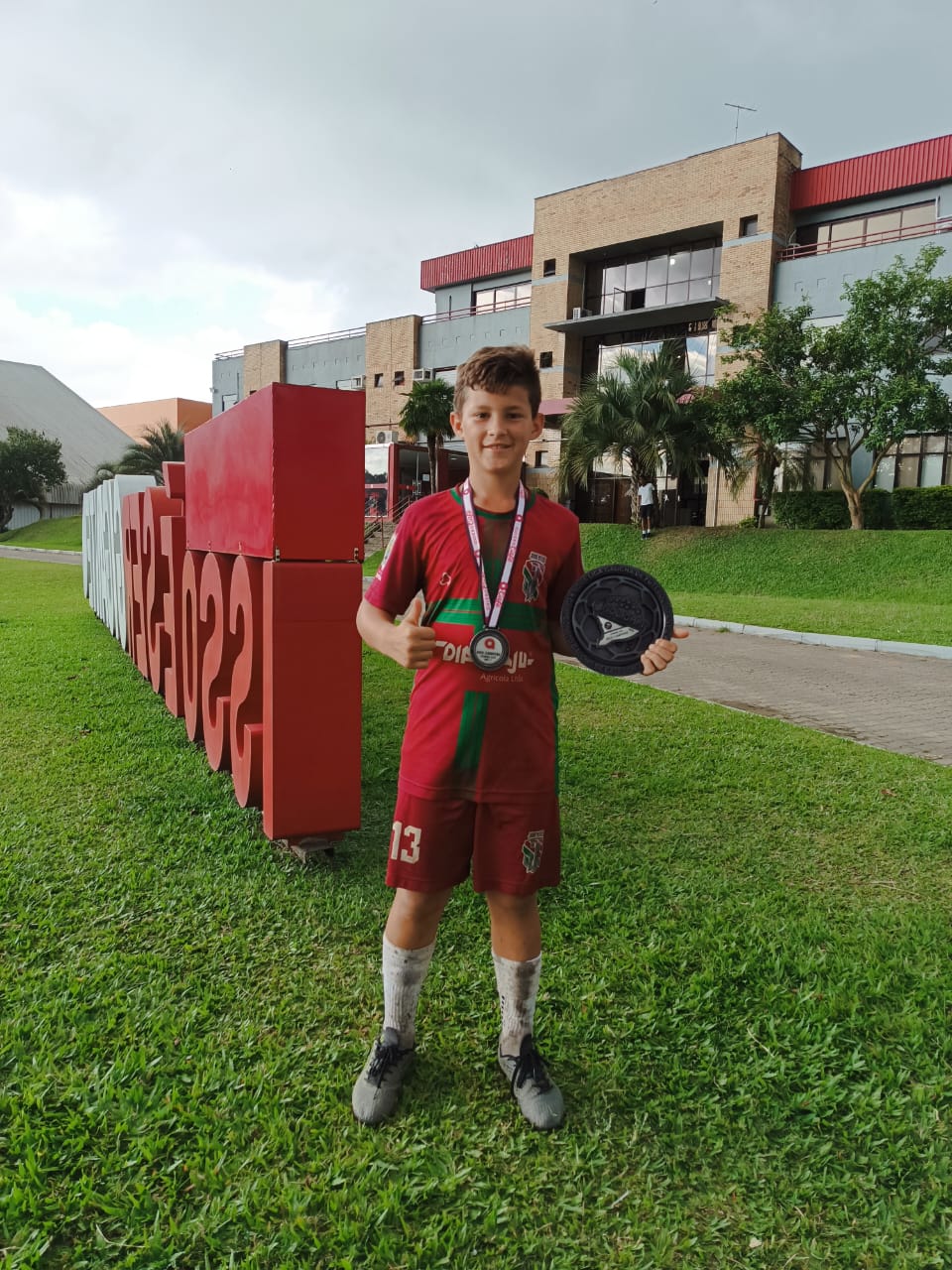 Encantadense Vitor Bagatini conquista vice campeonato Gaúcho de Futebol de Base Sub 11 Noligafi pelo Juventus