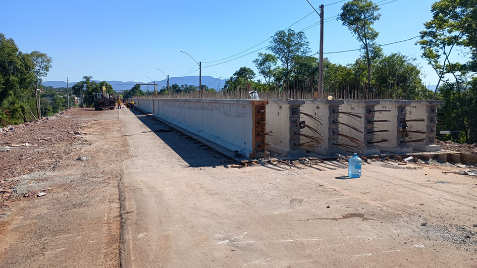 EGR conclui 24 vigas da nova ponte da ERS-130 sobre o Rio Forqueta