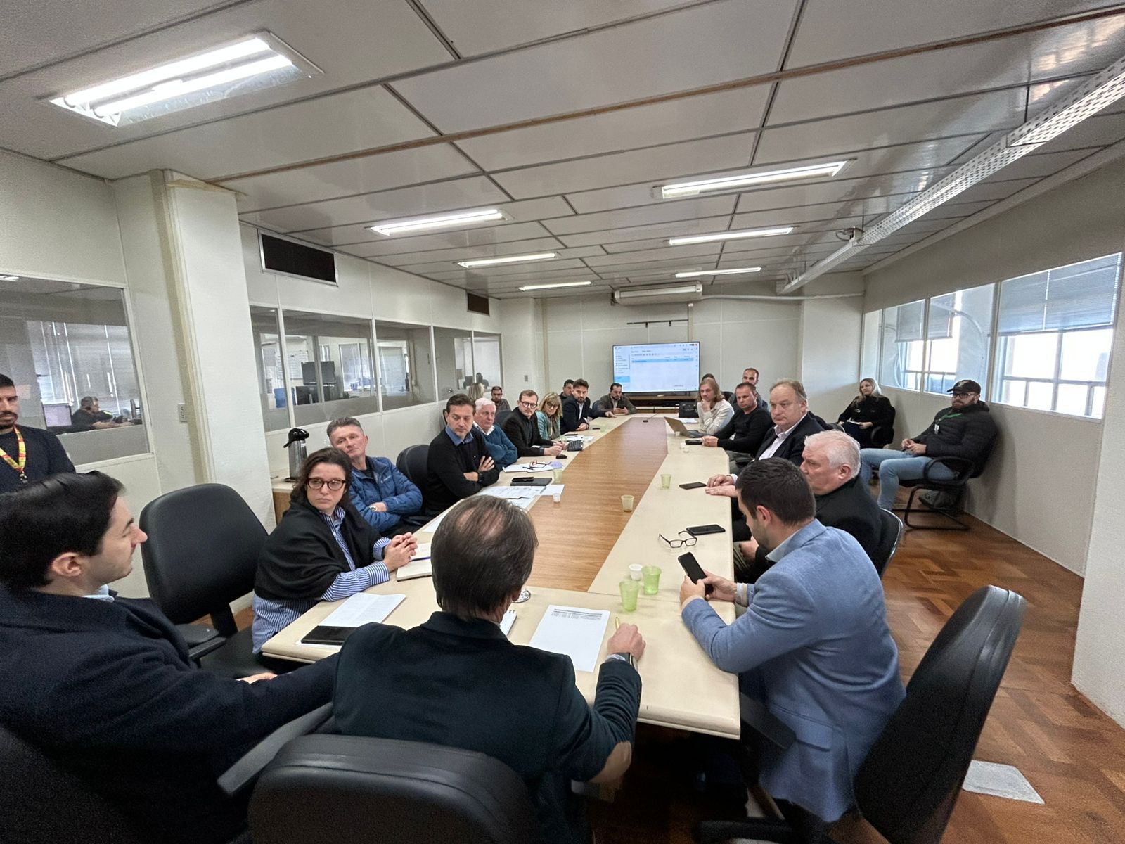 Rota do Pão e do Vinho é pauta de reunião entre prefeitos da AMAT e Secretarias Estaduais