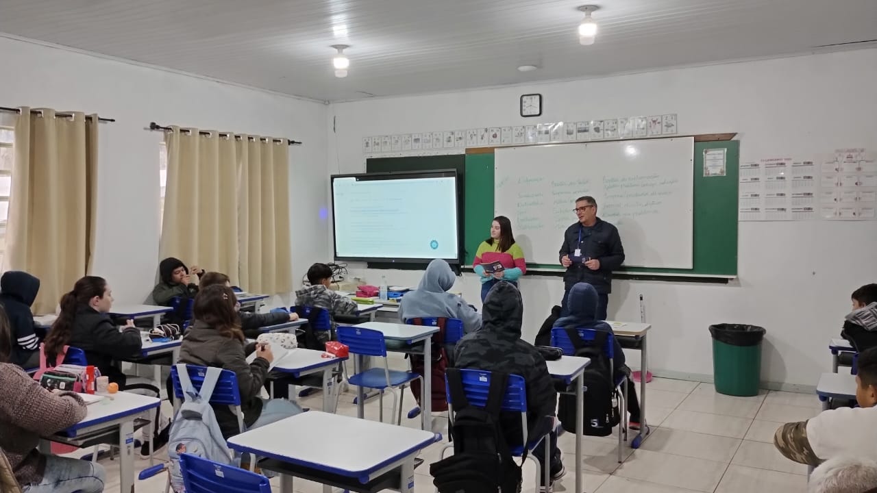 Combate à dengue: Prefeitura de Roca Sales leva conscientização às escolas