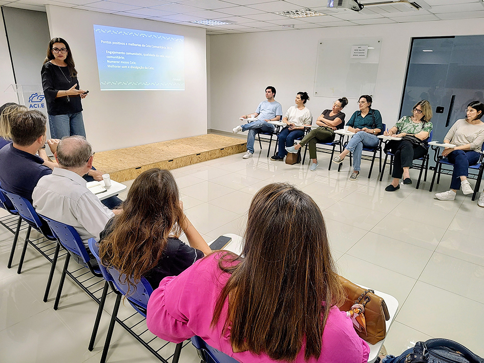 Entidades e comunidade de Encantado se reúnem para planejar a 2ª Ceia de Ação de Graças Comunitária