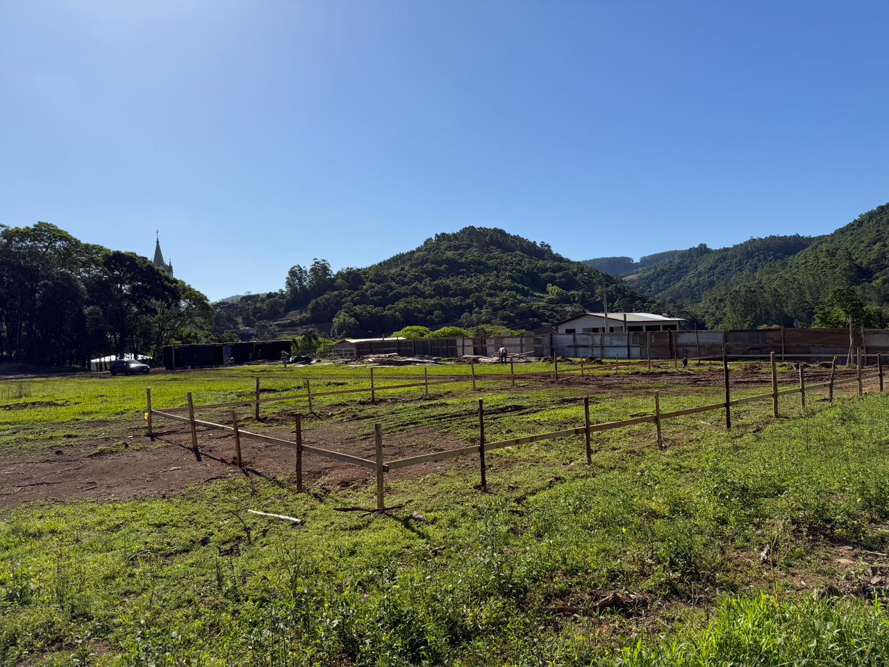 Obras das novas escolas começam em Relvado