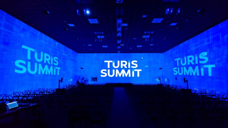 Turis Summit reúne especialistas para debater estratégias e inovação no turismo